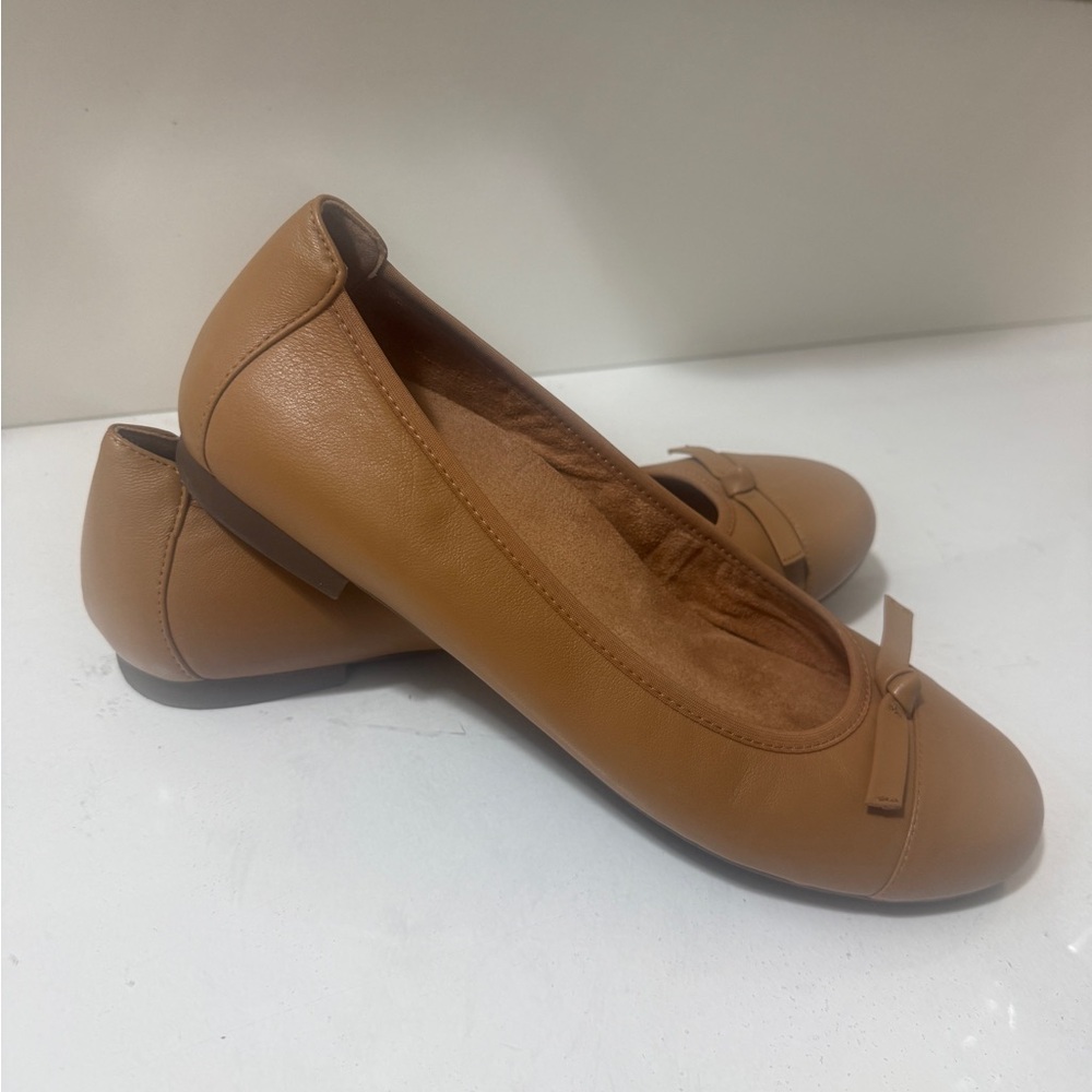 Leather ballet flats,Vionic Amorie Skimmers in new conditions orthopedic comfort - Picture 15 of 16
